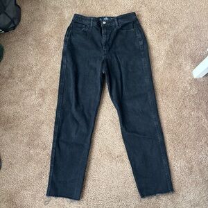 Women’s Black Hollister Ultra High Rise Mom Jean 9R W29 L27